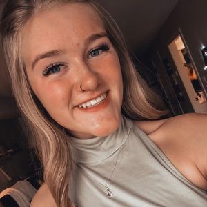 Meet your Posher, Jenna